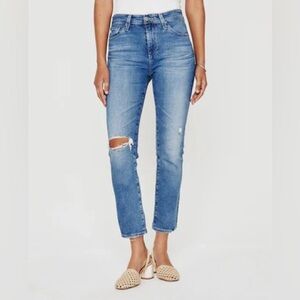 Oliver Logan. Distressed Bootcut Jean. Size 29.